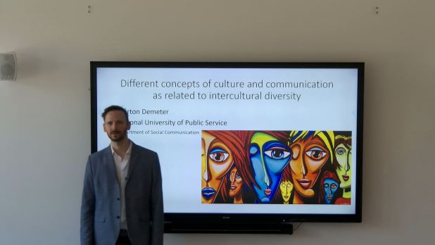 Intercultural Communication, Managing Diversity 